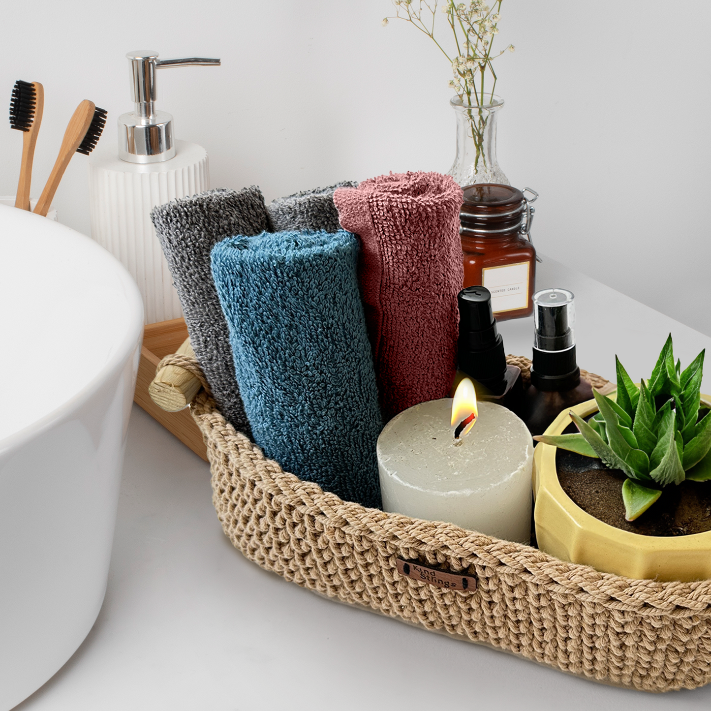 Spacious Heaven- 3 Jar Basket